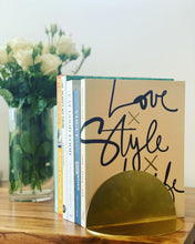 Load image into Gallery viewer, Round Brass Bookends